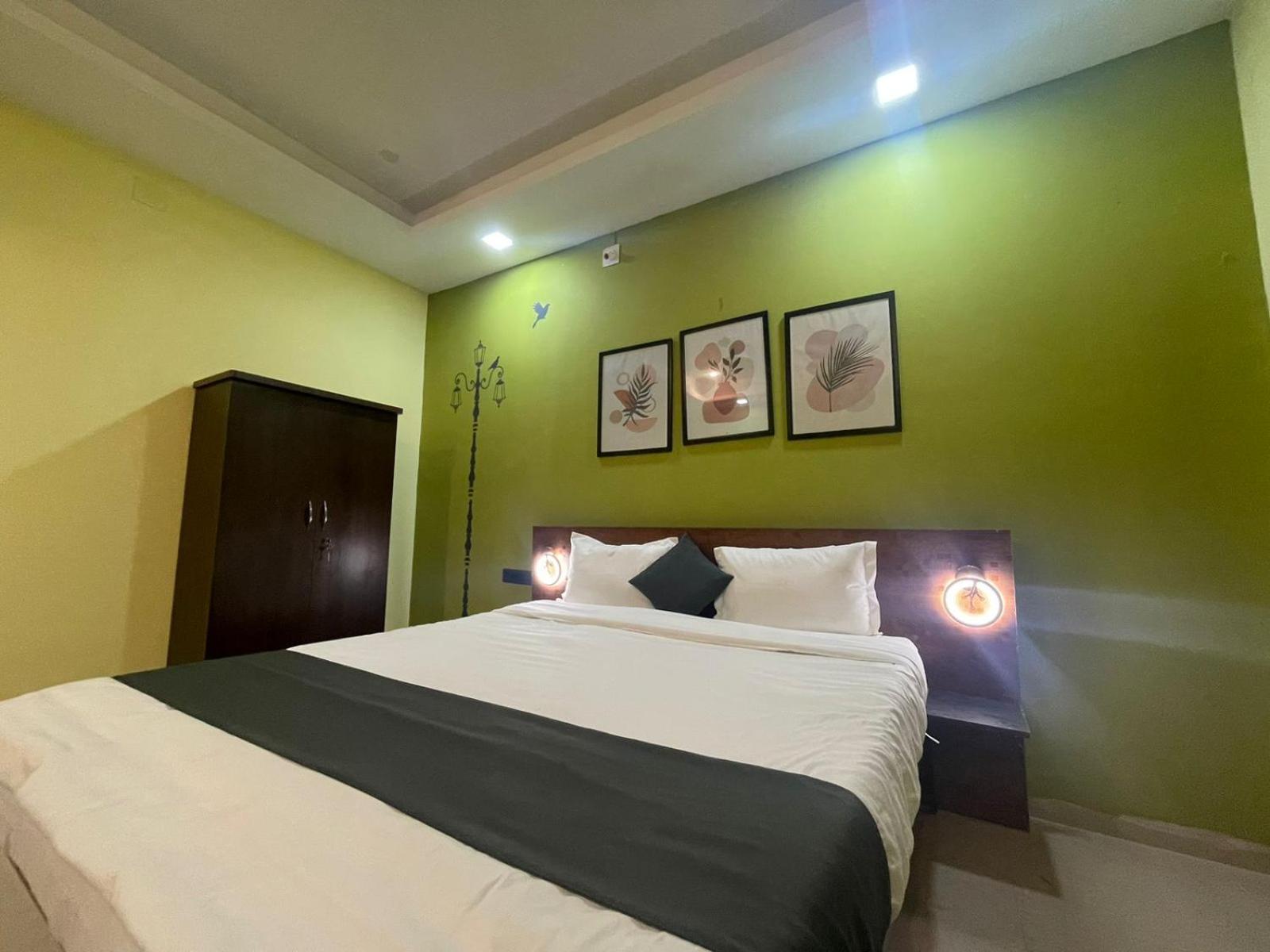 Emerald Euphoria The Luxury Stay Near Infocity Best Seller Bhubaneswar Eksteriør bilde
